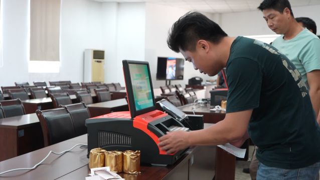 2023.6.6-銷售終端機(jī)煥新升級！中山體彩實體店迎來新“動能”  (2).jpg